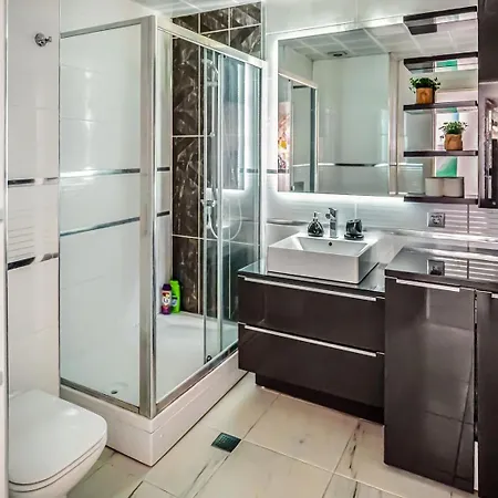 Апартаменты 30th Floor, Sky Views, Balcony, Pool, Gym, *