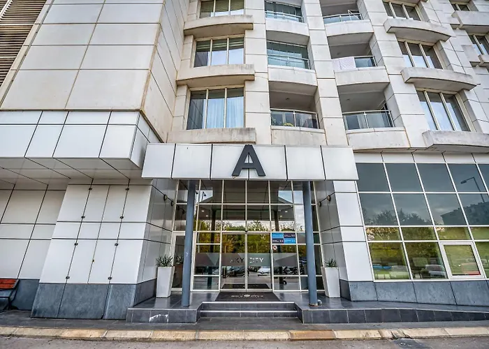 30th Floor, Sky Views, Balcony, Pool, Gym, *